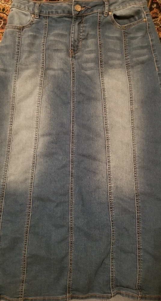 Denim skirt
